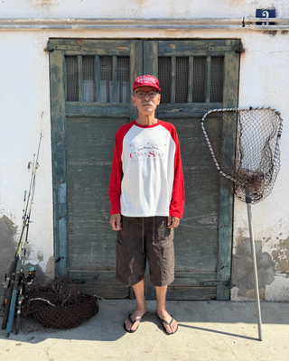 GREETINGS RED LONGSLEEVE